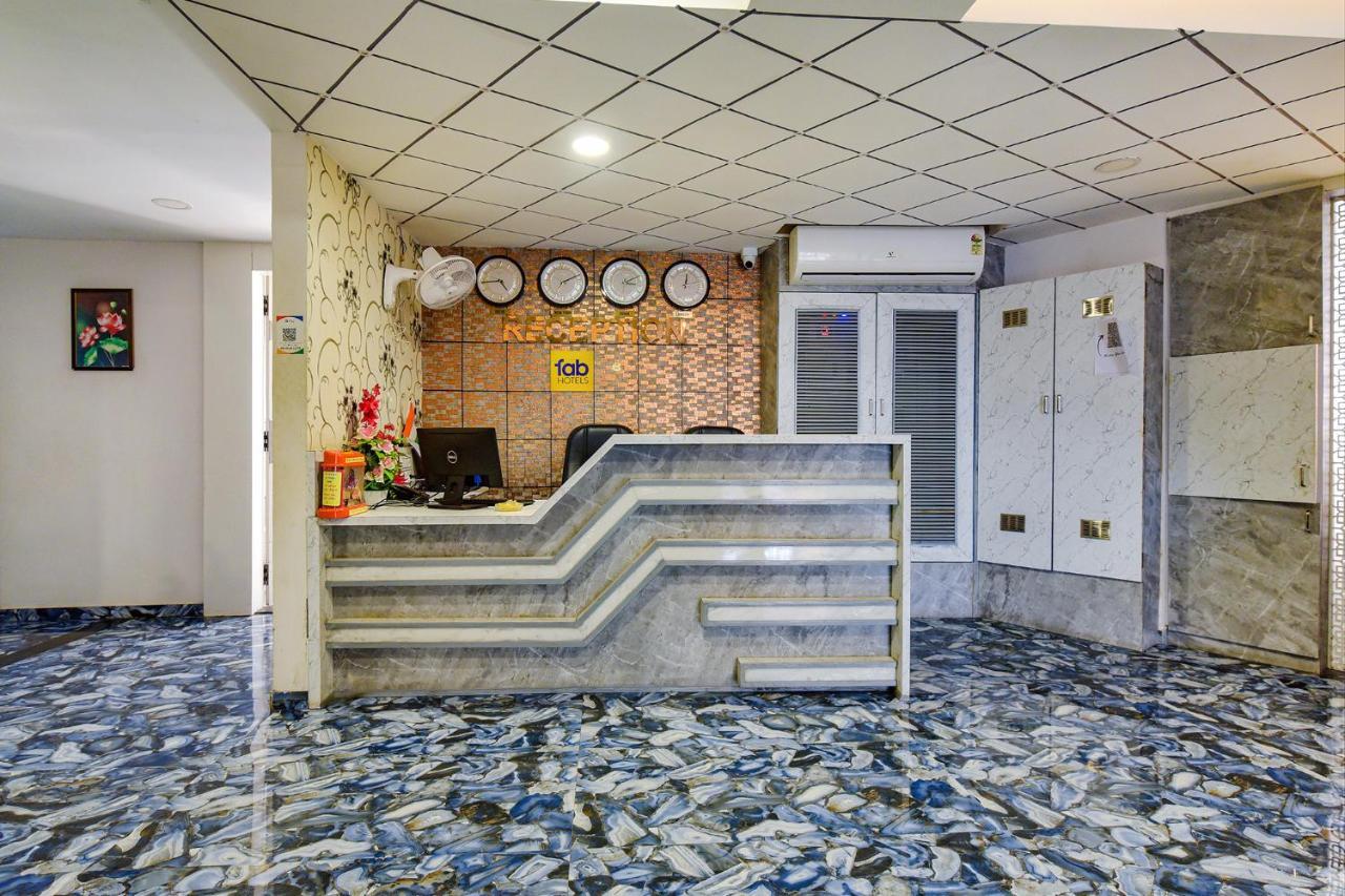 Hotel Legrand.Inn Ahmedabad Luaran gambar