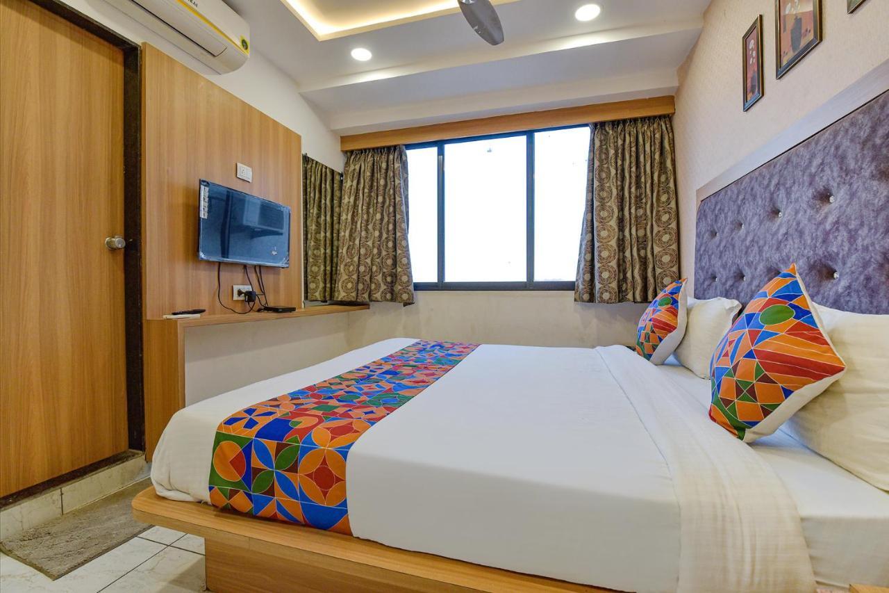 Hotel Legrand.Inn Ahmedabad Luaran gambar